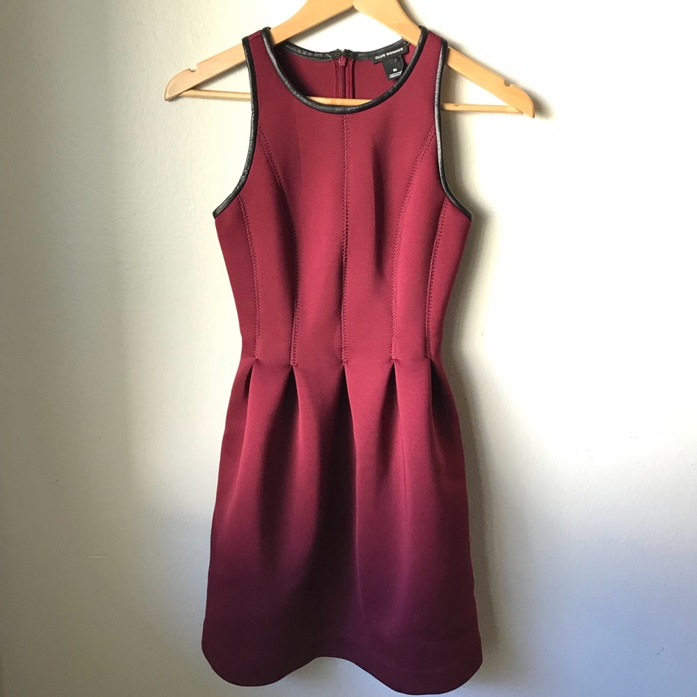 NWOT Club Monaco Burgundy Dress Size 00